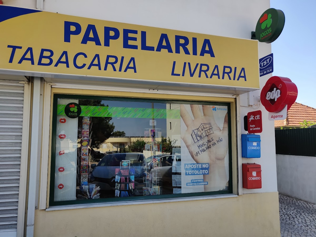 Letreiro Papelaria Tabacaria Livraria com CTT, EDP e Jogos Santa Casa